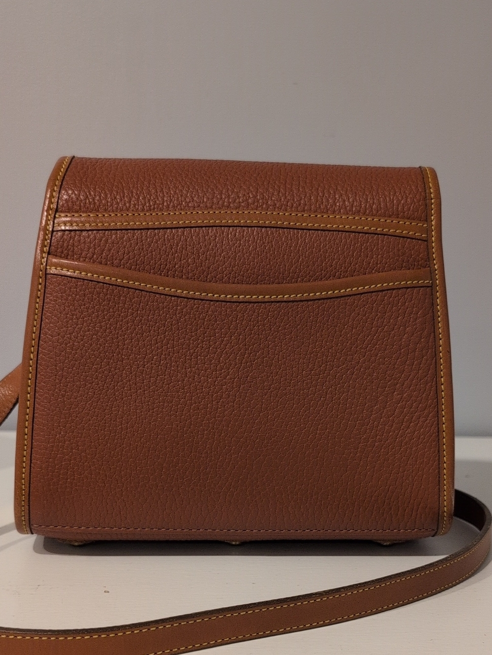 Vintage Dooney & Bourke Brown Leather Crossbody - Picture 5 of 15